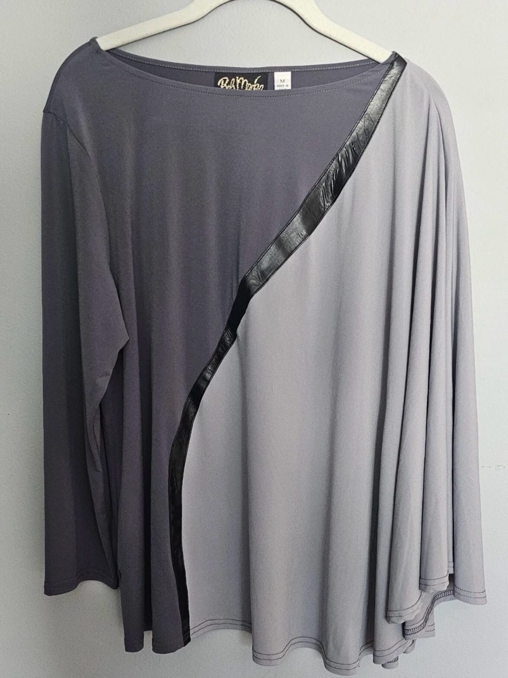 Vintage Bob Mackie Wearable Art One Arm Poncho Cape Top Size M Gray Faux Leather